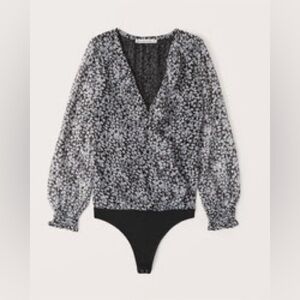 Abercrombie Long-Sleeve Ruffle Chiffon Bodysuit XS